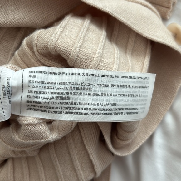 Abercrombie Soft A&F Cardigan - Picture 7 of 7